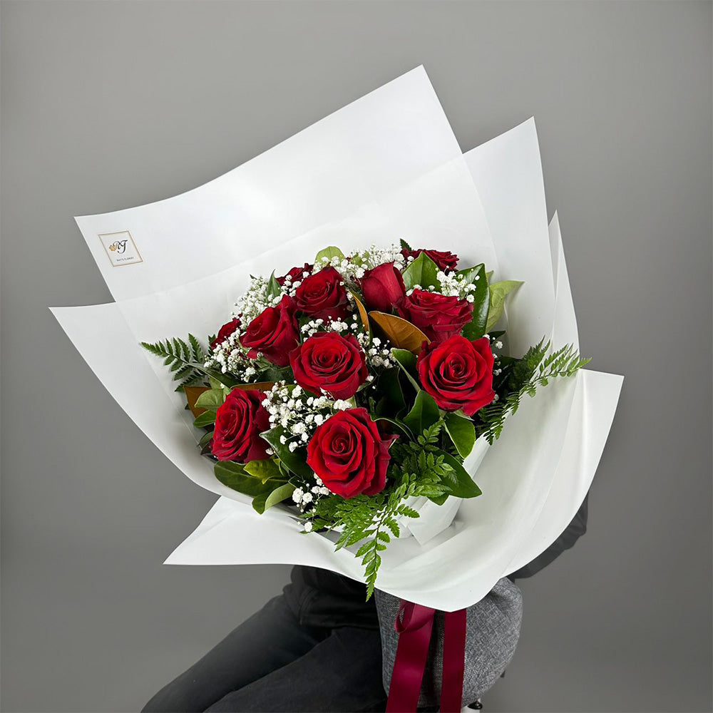 12 Red Roses & Babies Breath Bouquet (Optional Rose Colour)