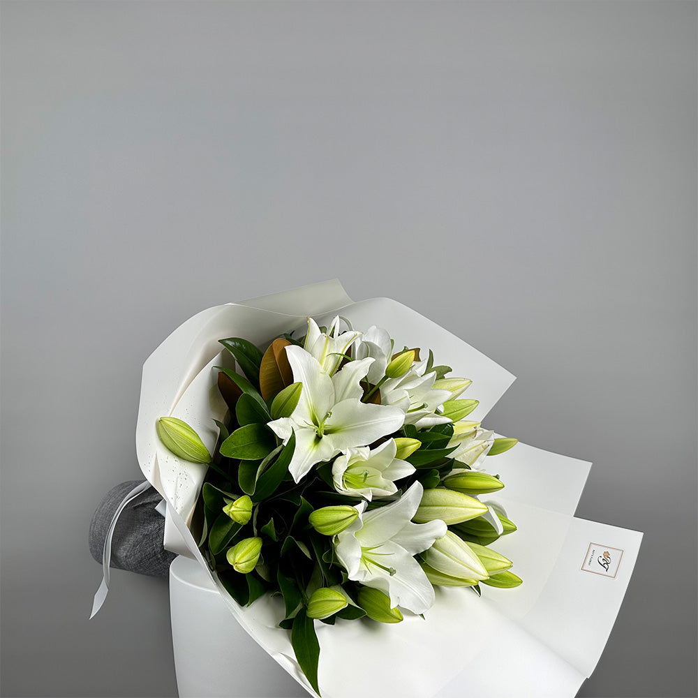White Lily Bouquet - Large Size