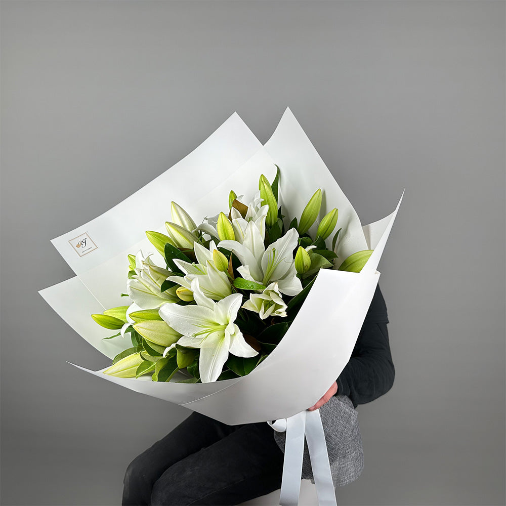 White Lily Bouquet - Large Size