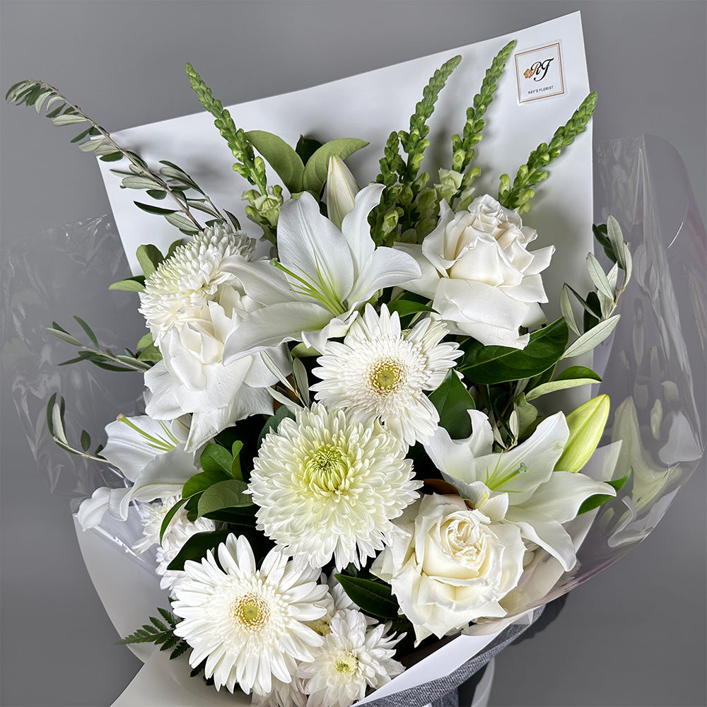 Ivory Bliss Sheaf - White