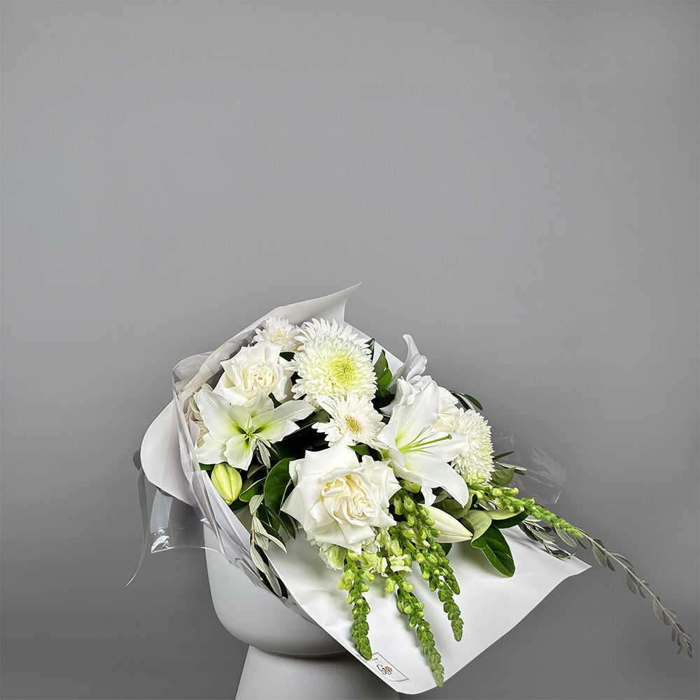 Ivory Bliss Sheaf - White
