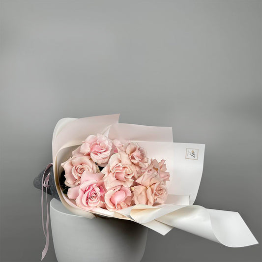 12 Reflexed Pale Pink Roses Bouquet (Optional Rose Colours)