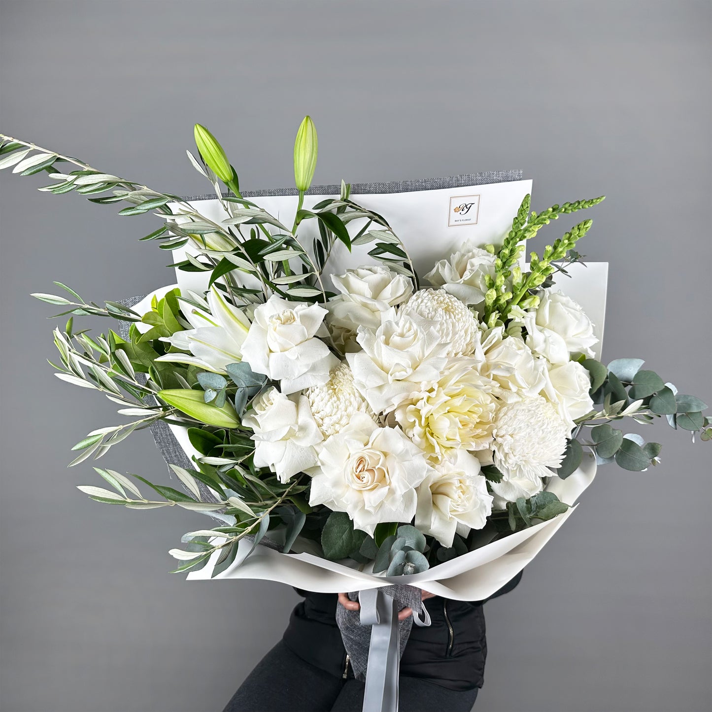 White Elegance Bouquet